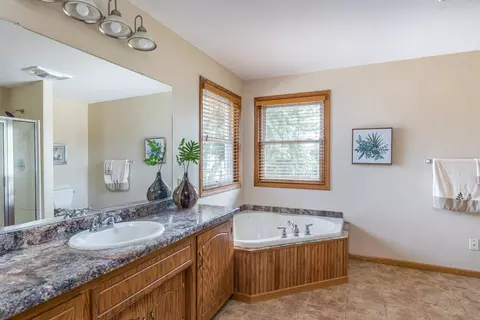 n390 Tamarack Drive, Appleton, WI 54915 photo 24