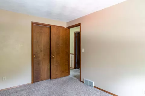 3323 N Morrison St, Appleton, WI 54911 photo 20