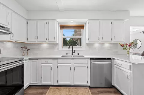 607 S Theodore St, Appleton, WI 54915 photo 8