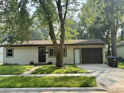 1124 S Lafayette St, Shawano, WI 54166