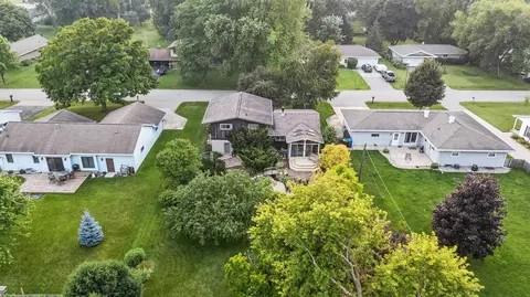 View/Area - 2940 N Morrison St, Appleton, WI 54911 photo 2 of 4