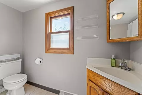 719 E Harrison St, Appleton, WI 54915 photo 15