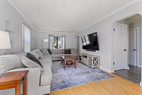 719 E Harrison St, Appleton, WI 54915 photo 8