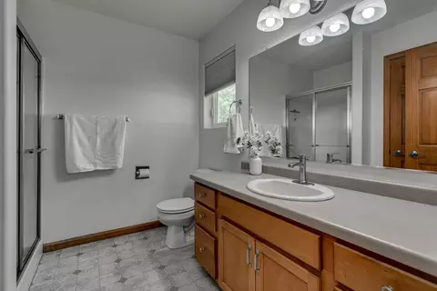 Bath - 1849 N Edwin St, Appleton, WI 54913 photo 1 of 3