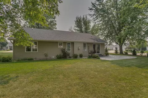 Exterior - 1849 N Edwin St, Appleton, WI 54913 photo 1 of 4