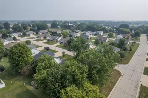 View/Area - 1849 N Edwin St, Appleton, WI 54913 photo 2 of 7