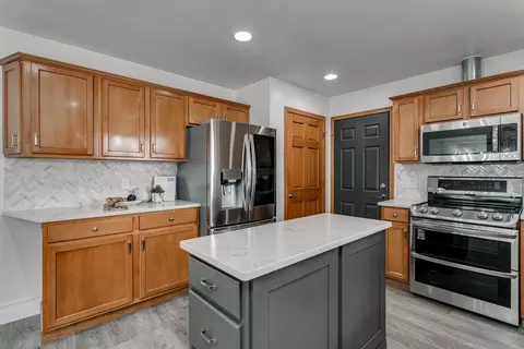 Kitchen - 1849 N Edwin St, Appleton, WI 54913 photo 5 of 5