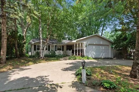 840 W South Park Ave, Oshkosh, WI 54902