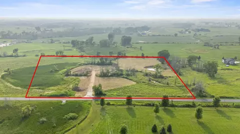 3546 Lily Lake Rd, Green Bay, WI 54311