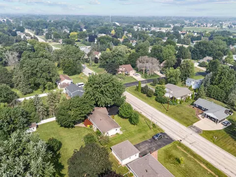 View/Area - 2707 W Capitol Dr, Appleton, WI 54914 photo 6 of 6
