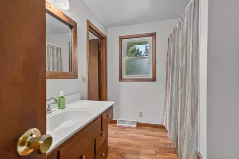 Bath - 2707 W Capitol Dr, Appleton, WI 54914 photo 1 of 3