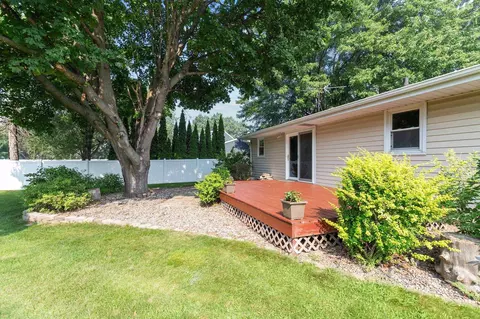 Exterior - 2707 W Capitol Dr, Appleton, WI 54914 photo 7 of 8