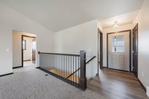 N9243 Breezy Way, Appleton, WI 54915 photo 2