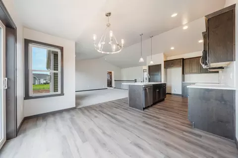 N9243 Breezy Way, Appleton, WI 54915 photo 5