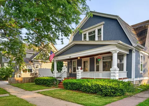 Exterior - 415 E Spring St, Appleton, WI 54911 photo 1 of 8