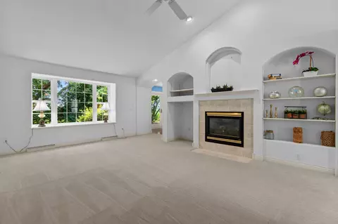 532 W Crossing Meadows Ln, Appleton, WI 54913 photo 6