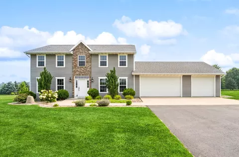w7189 Wild Turkey Lane, Shiocton, WI 54170