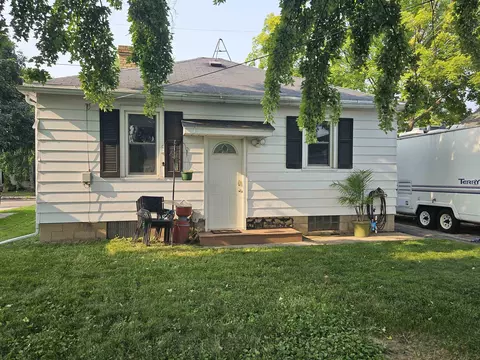 1005 W Grant St, Appleton, WI 54914 photo 3