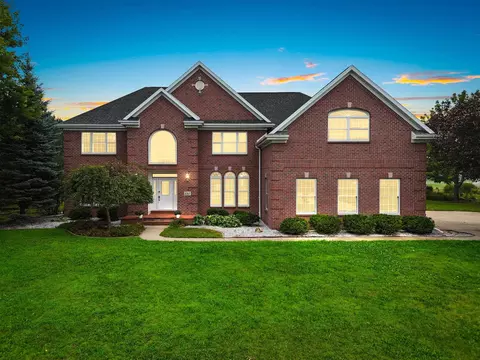 4367 Windemer Ln, Hobart, WI 54155