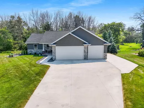 5082 Verone Ct, New Franken, WI 54229