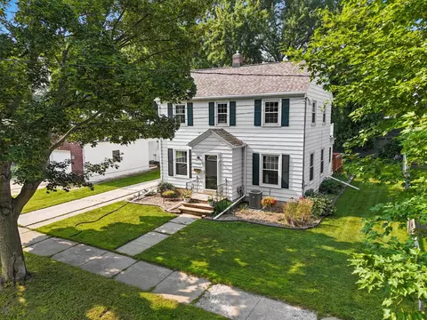 1145 Division St, Green Bay, WI 54303