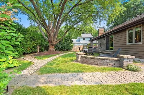 Exterior - 3547 N Windward Ln, Appleton, WI 54911 photo 10 of 11