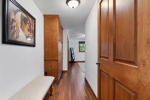 Entry Way - 3547 N Windward Ln, Appleton, WI 54911 photo 4 of 6