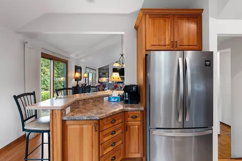 Kitchen - 3547 N Windward Ln, Appleton, WI 54911 photo 4 of 7