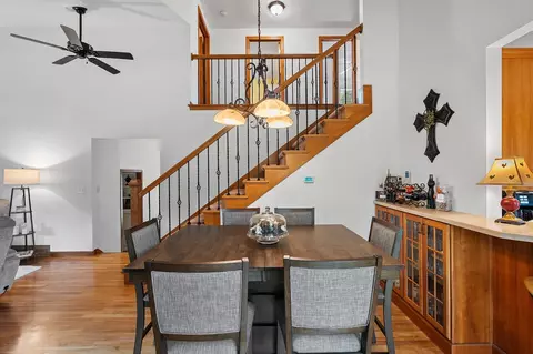 Dining - 3547 N Windward Ln, Appleton, WI 54911 photo 2 of 4