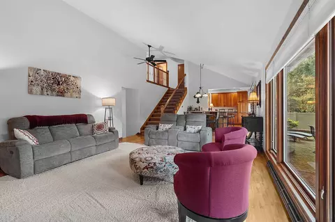 Living - 3547 N Windward Ln, Appleton, WI 54911 photo 9 of 9