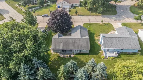 212 E Norfolk Pl, Appleton, WI 54911 photo 30