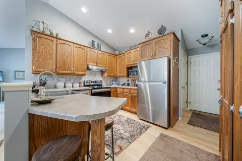 212 E Norfolk Pl, Appleton, WI 54911 photo 9