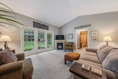 212 E Norfolk Pl, Appleton, WI 54911 photo 5