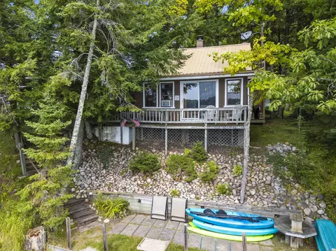 6621 N Shore Dr, Wabeno, WI 54566