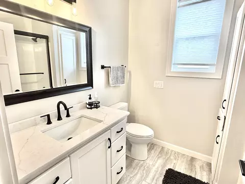 Bath - 2849 E Sunstone Pl, Appleton, WI 54913 photo 2 of 3