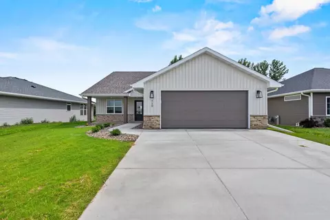 710 Tambour Ct #3, De Pere, WI 54115