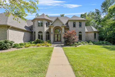 n8340 Firelane 12, Menasha, WI 54952