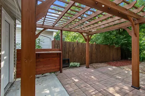 Exterior - 1008 N Bennett St, Appleton, WI 54914 photo 4 of 5