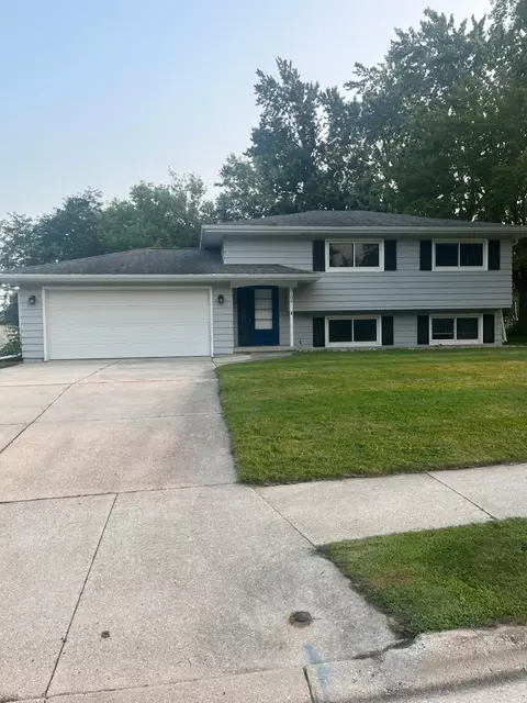 2109 Hickory Ln, New Holstein, WI 53061