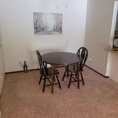 Dining - 3180 Justin Ct #6, Appleton, WI 54914 photo 1 of 2