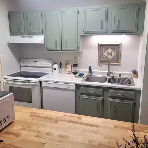 Kitchen - 3180 Justin Ct #6, Appleton, WI 54914 photo 1 of 2