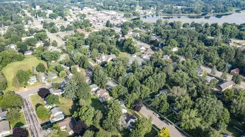 View/Area - 460 E Iola St, Iola, WI 54945 photo 1 of 2