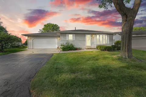 39 Heritage Ln, Fond Du Lac, WI 54935