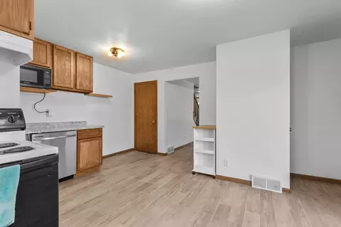 1014 E Northwood Dr, Appleton, WI 54911 photo 8