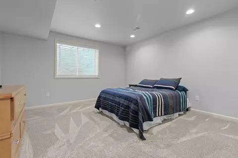 Bedroom - 3125 N Sunridge Dr, Appleton, WI 54914 photo 4 of 5