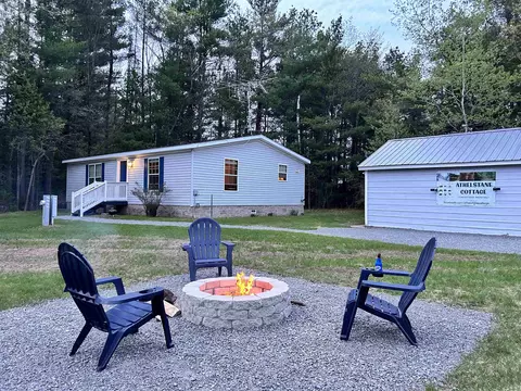 n12810 Queen Street, Athelstane, WI 54104