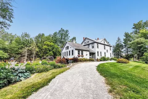 5018 E Ronsman Rd, New Franken, WI 54229