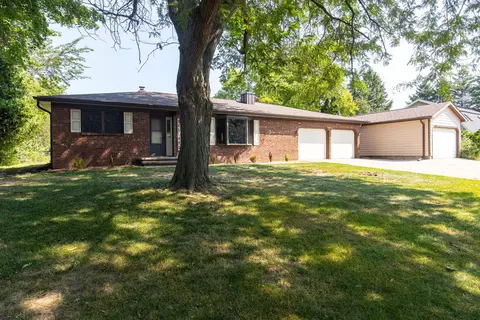 w10134 Ridge Road, Hortonville, WI 54944