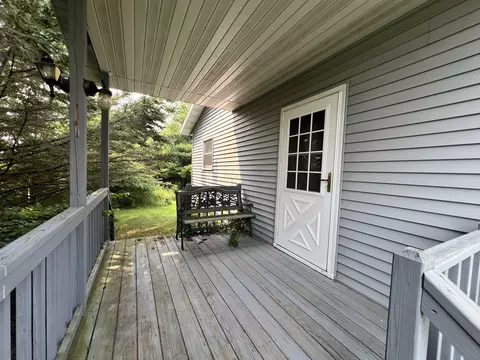 6730 E County Line Rd, Algoma, WI 54201