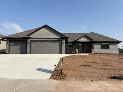 4044 Antwerp Ave, Green Bay, WI 54313